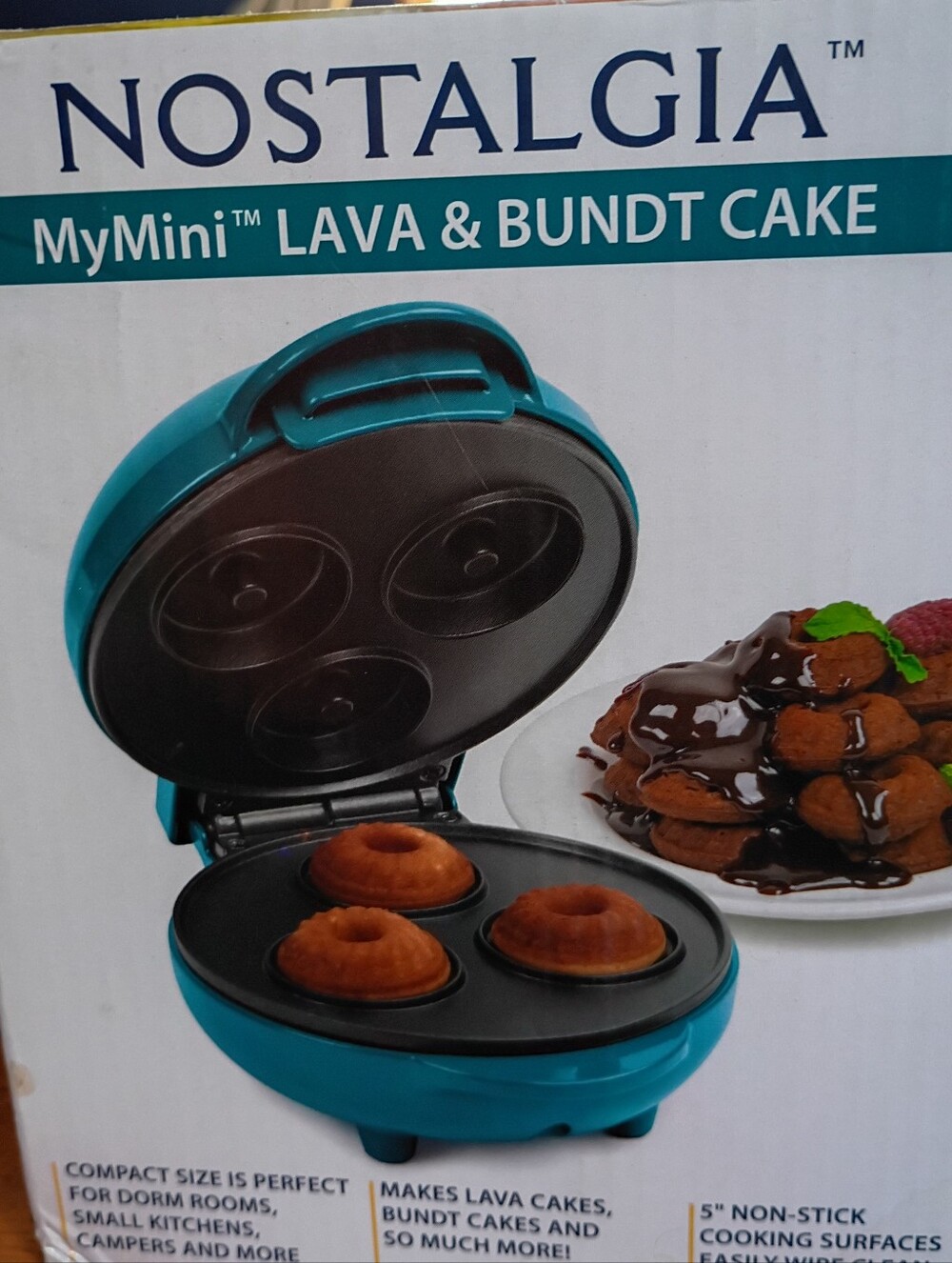 Nostalgia Electric Teal MyMini Lava & Bundt Cake Maker